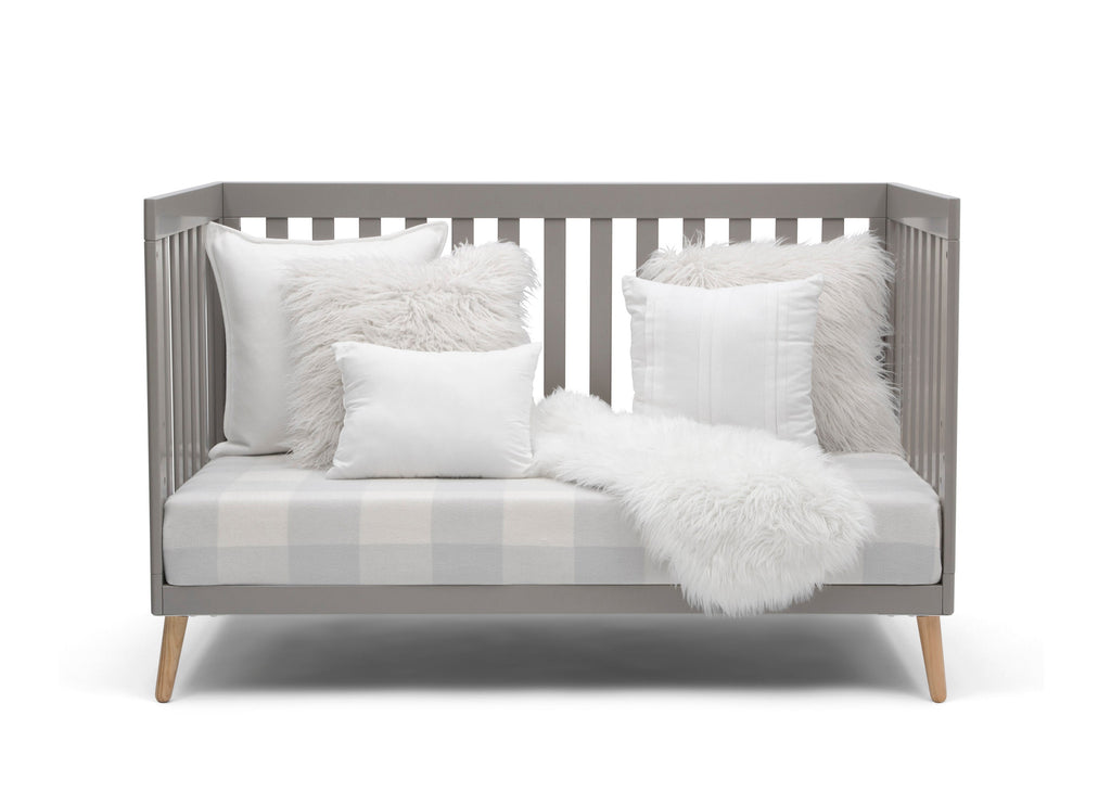 Essex 4-in-1 Convertible Crib