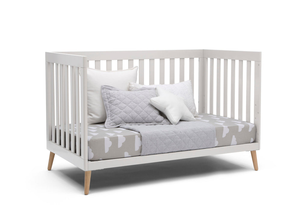 Essex 4-in-1 Convertible Crib