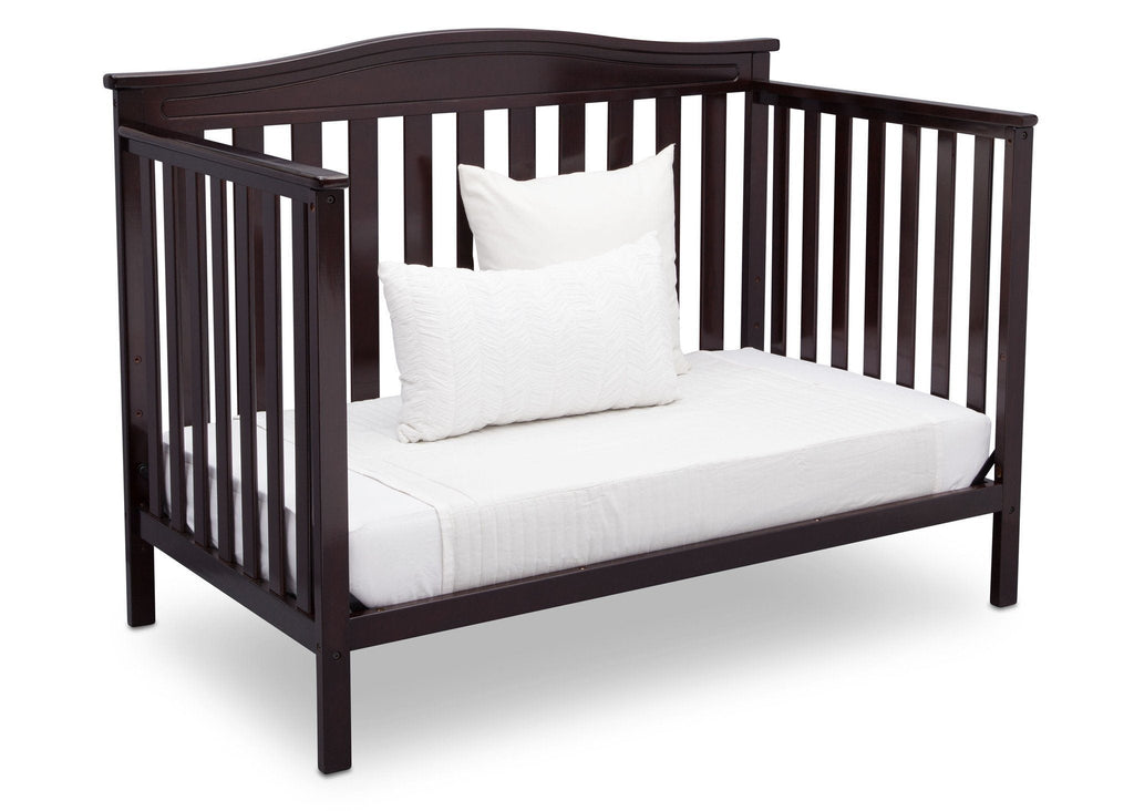 Independence 4-in-1 Convertible Crib