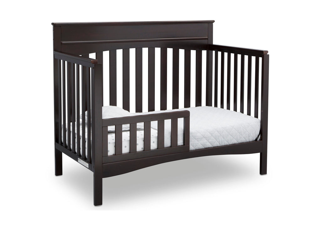 Skylar 4-in-1 Convertible Crib