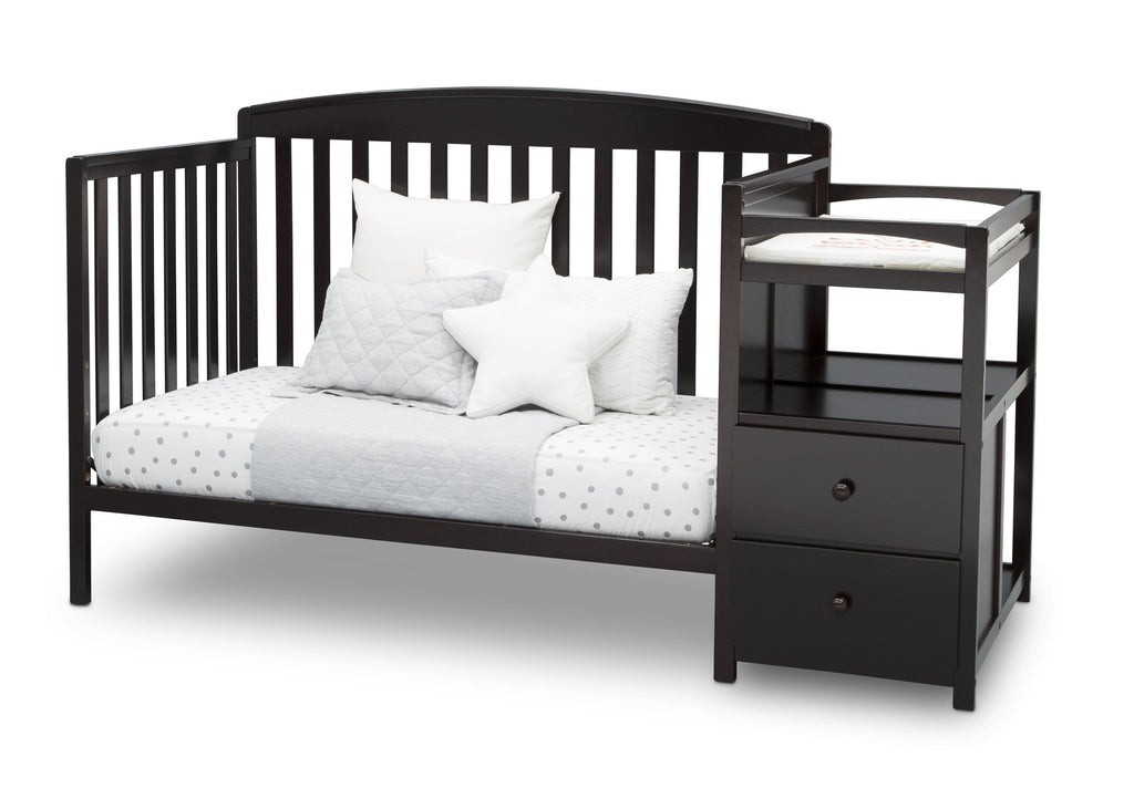 Royal Convertible Crib and Changer