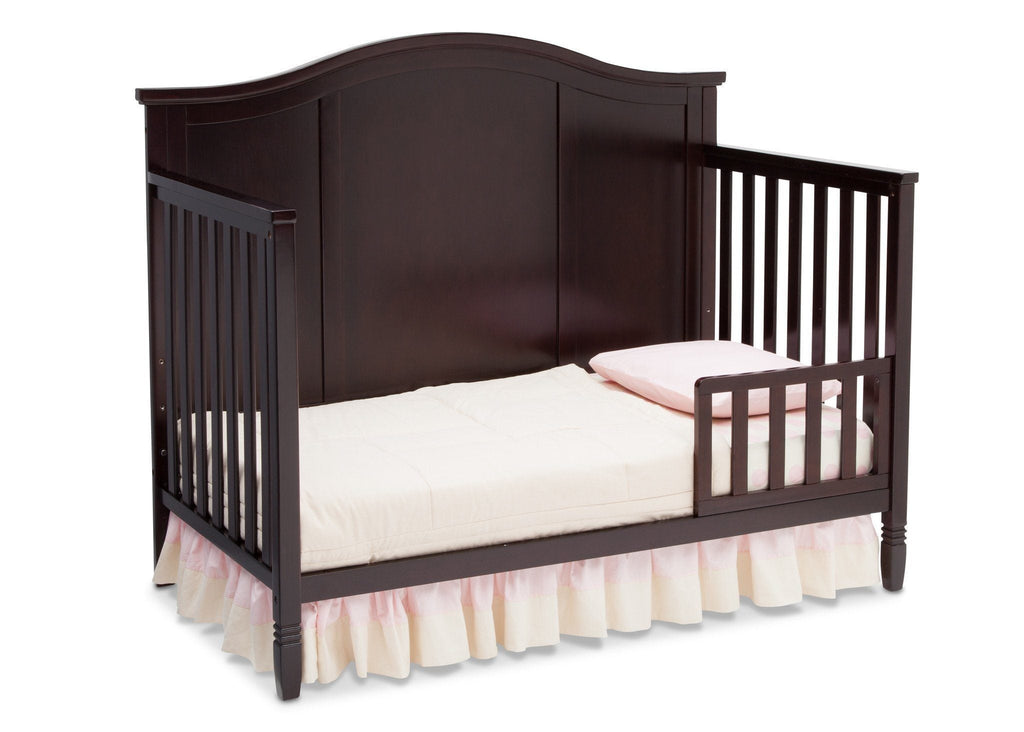 Madrid 5-in-1 Convertible Crib
