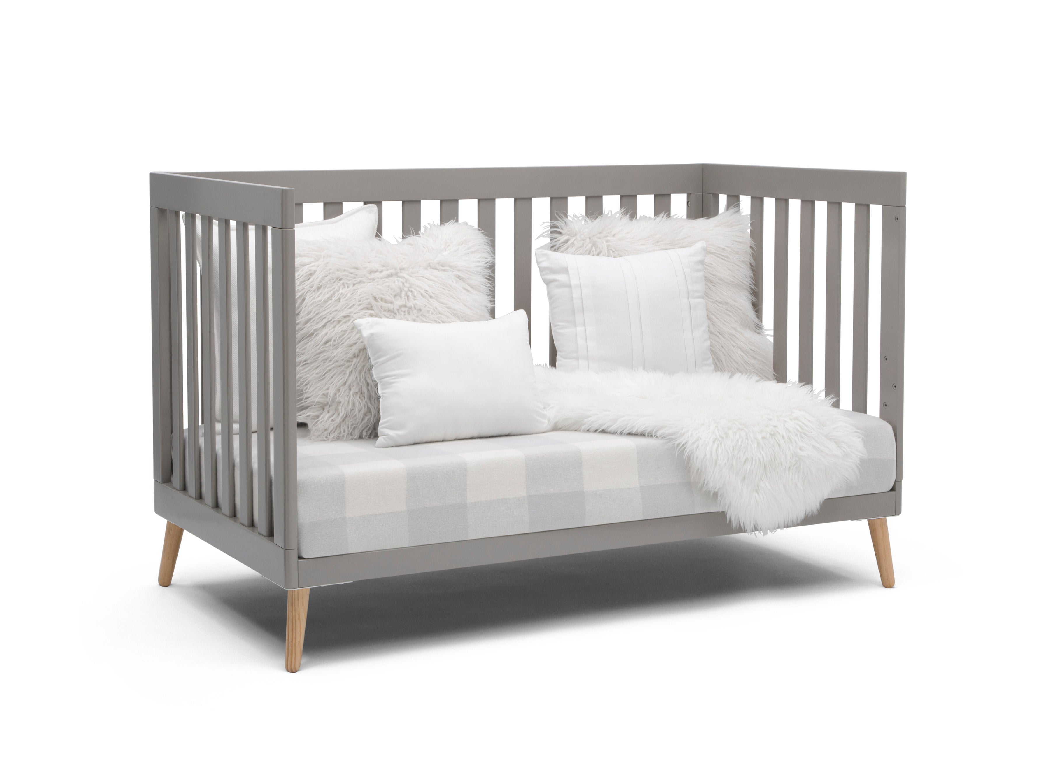 Essex 4-in-1 Convertible Crib