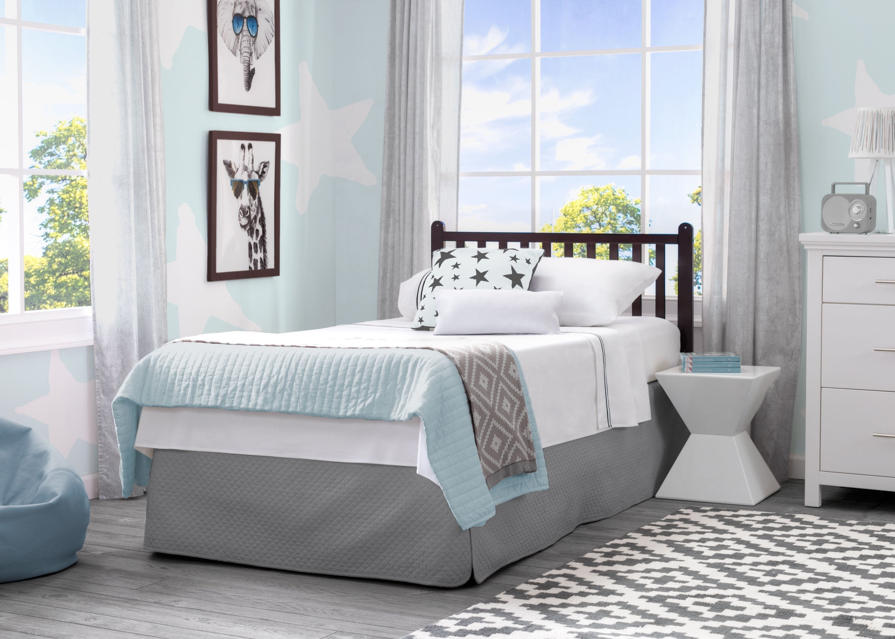 Sprout Mini Crib with Mattress