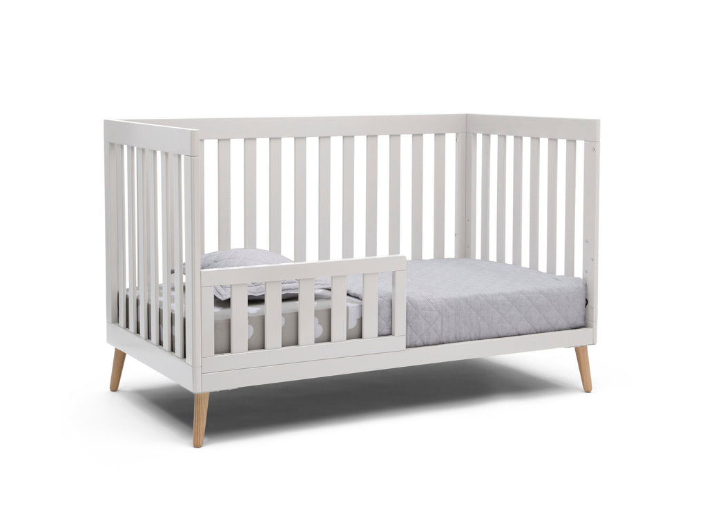 Essex 4-in-1 Convertible Crib