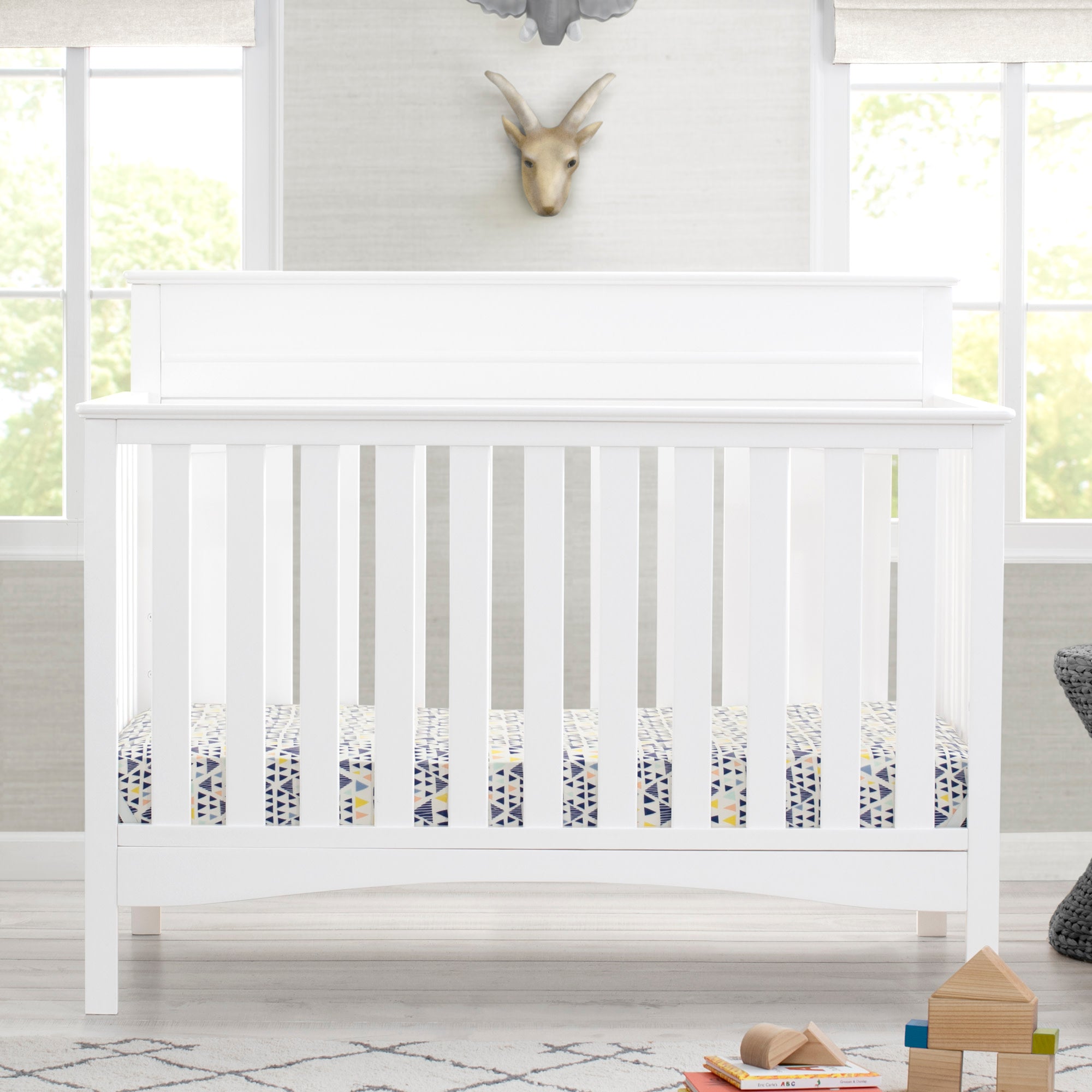 Skylar 4-in-1 Convertible Crib