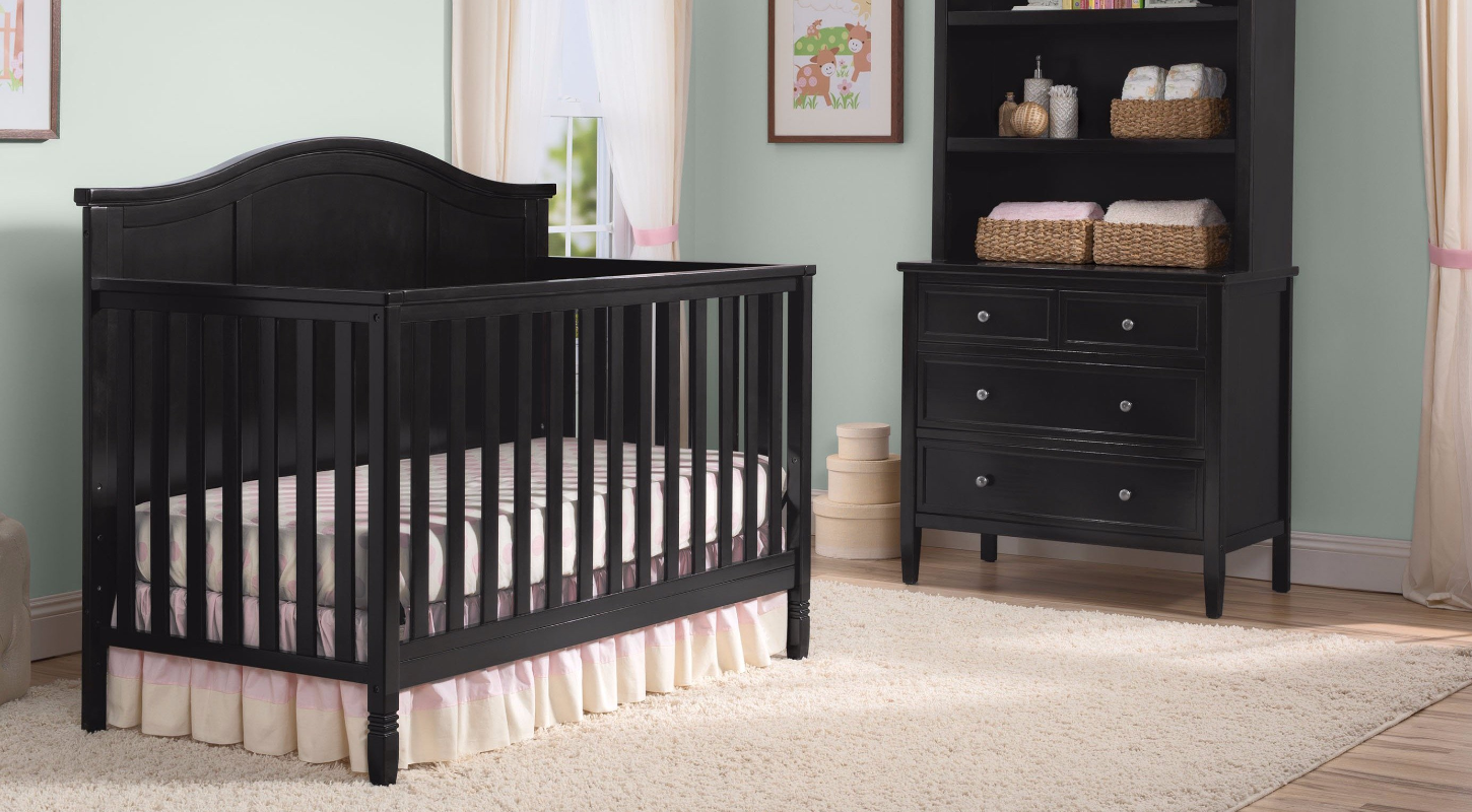 Madrid 5-in-1 Convertible Crib