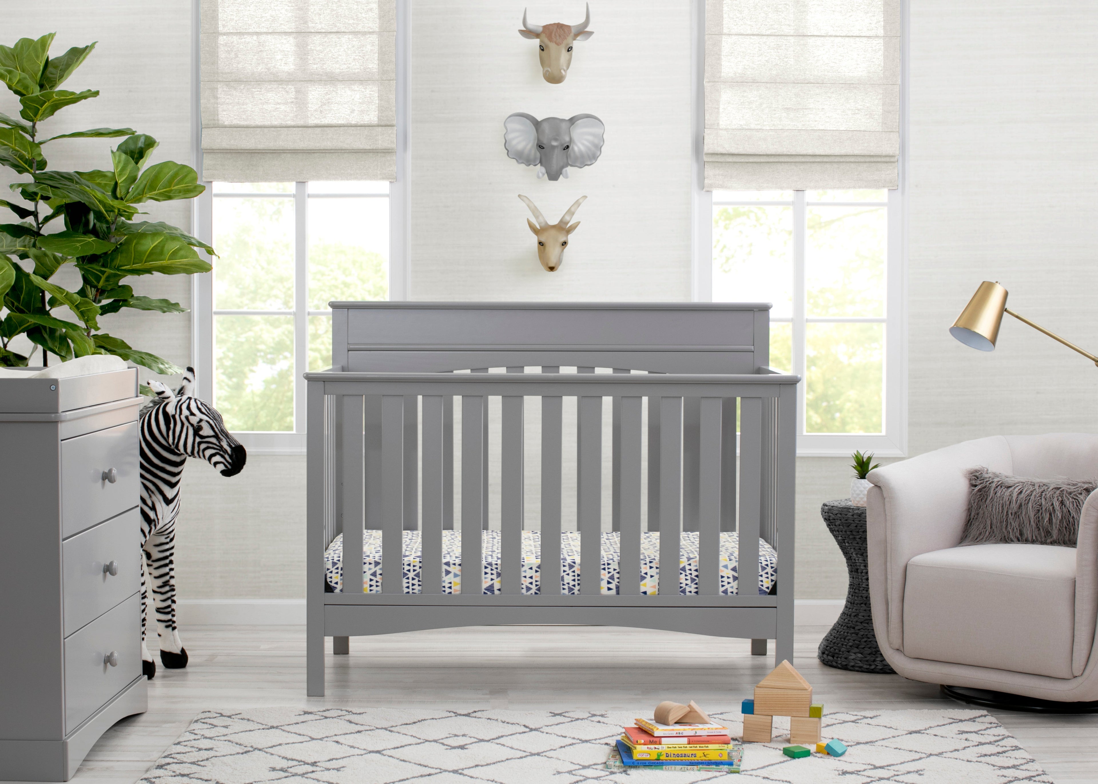 Skylar 4-in-1 Convertible Crib
